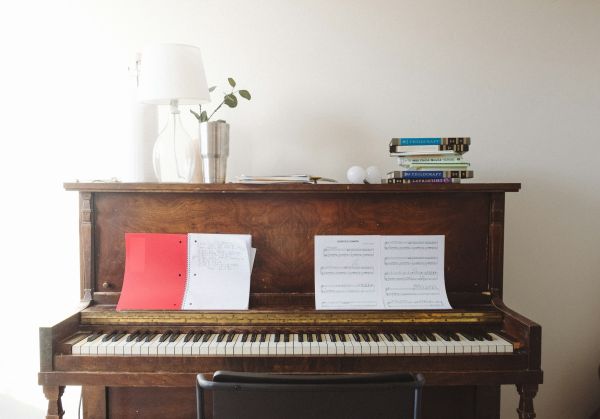 Trouvez des cours de piano personnalisés à Toulon pour débutants